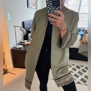 Zara coat green front pockets bohemian detail